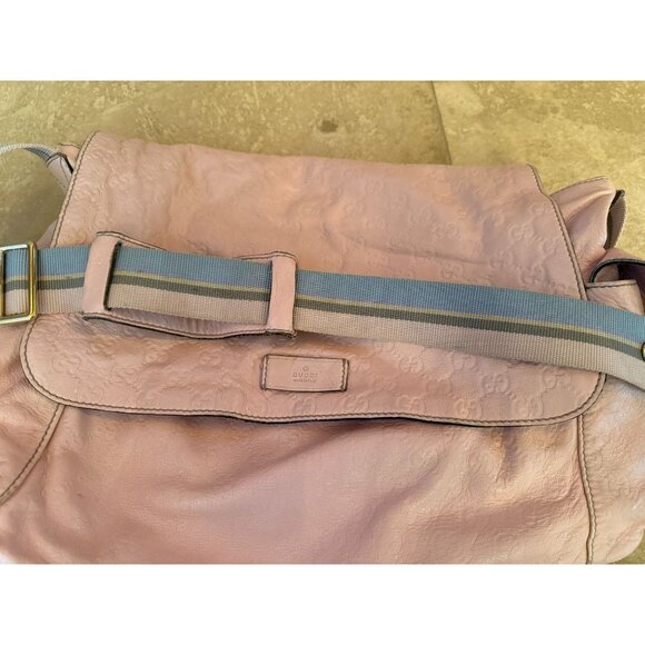 Gucci Pink Leather Diaper Bag W/ Adjustable Strap & Interior Pockets Rare Color - Picture 2 of 9